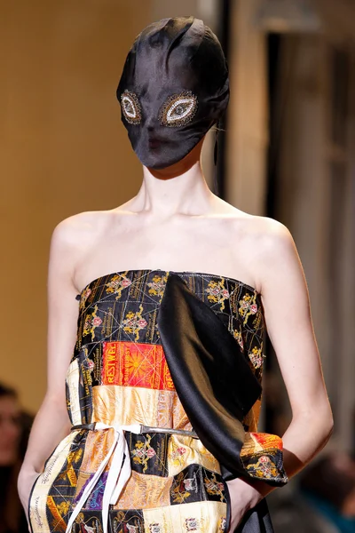Look 39